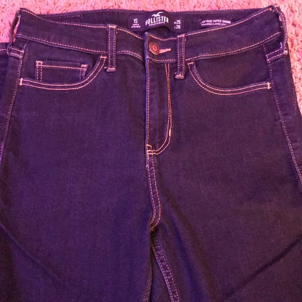 High rise hollister jeans size 1S (short)